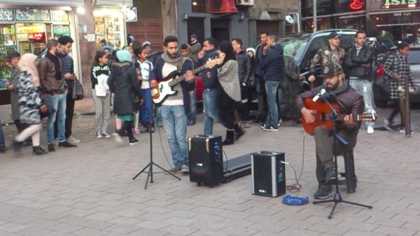 هذا ما قضت به المحكمة في قضية موسيقيي الشارع المتهمين بالاعتداء على أعوان السلطة