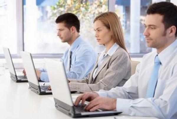 المغرب يشارك في مؤتمر بالتشيك حول المساواة في الأجور بين الرجال و النساء