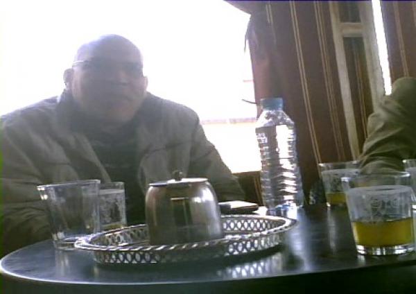 بالفيديو :فضيحة رئيس المجلس البلدي للعطاوية وهو يحدد تسعيرة شراء ذمم الصحافيين ويهددهم بخليان داربوهم الى جاو المجلس البلدي