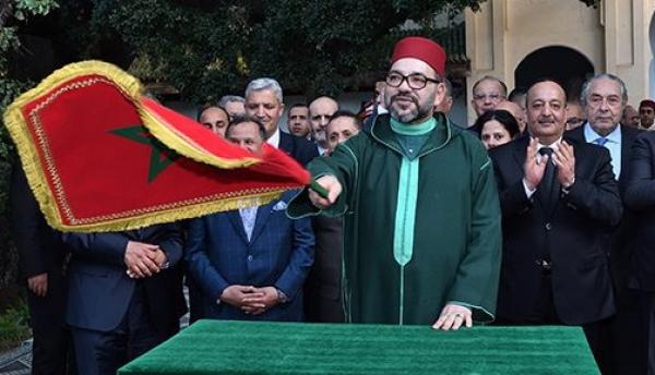 الملك يحل بالدار البيضاء ويدشن مركز إعادة التأهيل النفسي والاجتماعي بالمركز الاستشفائي الجامعي ابن رشد