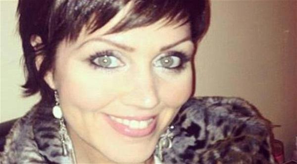 بريطانية تصاب بالشلل كلما ضحكت على موقف طريف