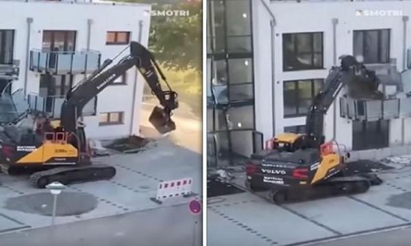 مقاول يحطم منزلا لأن مالكه لم يدفع له بقية مستحقاته المالية(فيديو)