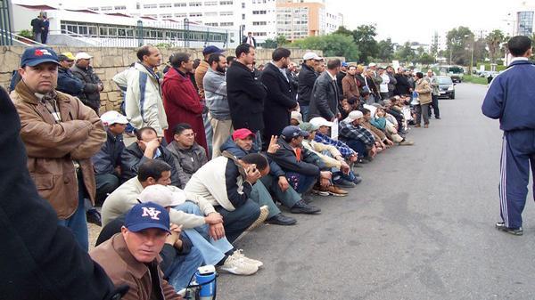 لهلا يزيد أكثر...مليـــــون و 296 ألف عاطـل عن العمل بالمغرب