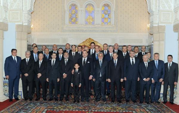 تعويضات وأجور الوزراء و صناديق سوداء داخل الوزارات