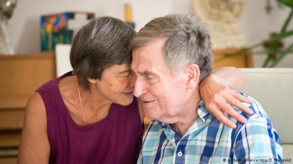 تناقص مستوى الخرف بين كبار السن في أمريكا