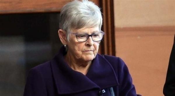 ثمانينية تحاول ركن سيارتها فتقتل صديقتها المقربة منذ سنوات طويلة