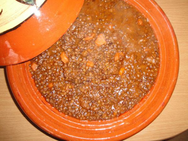 سعر العدس في الأسواق يبدأ بالتراجع بعد القرار الحكومي لتنكشف ألاعيب التجار