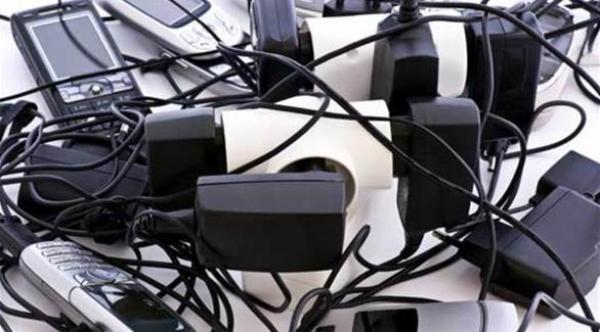 2017 هي سنة إطلاق شاحن موحد للهواتف