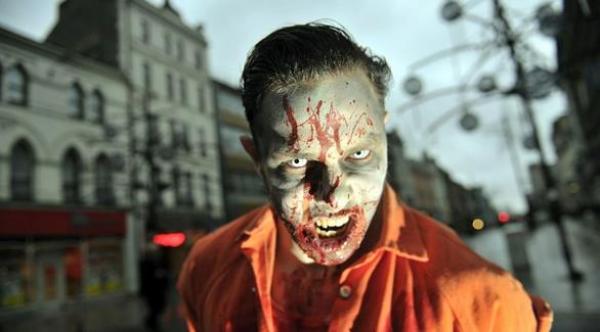  وجد الوظيفة المناسبة في شخصية "الزومبي" 