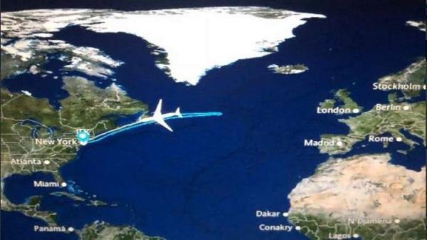 طائرة تعود أدراجها بعد قطع نصف مسافة الرحلة بسبب عطل في مراحيضها