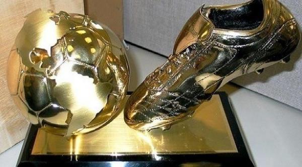 4 نجوم يشعلون صراع الصدارة على سباق الحذاء الذهبي