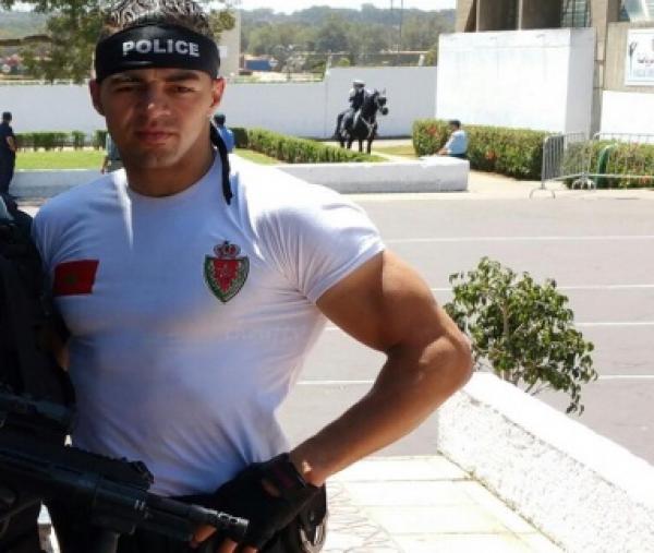 بعد انتقاده... الملولي يحذف من حسابه الفيسبوكي صورة الفتاة المصفدة والحافية القدمين والمتهمة بقتل صديقها