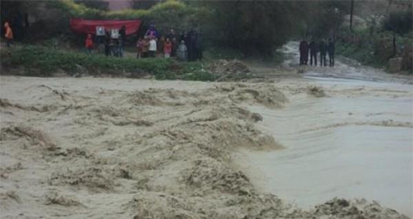 الأمطار الغزيرة والفيضانات تتسبب في خسائر مادية جسيمة بإقليم طاطا          