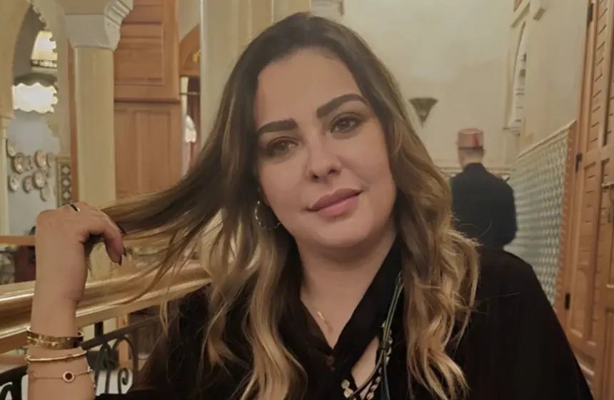 "ترافعـتُ عن نفسي وفضلتُ السجن على التنازل عن حضانة أطفالي".. سكينة بنجلون تكسر صمتها بعد مغادرة "عكاشة"