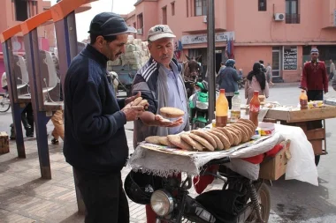 العجب، المندوبية السامية للتخطيط تقول أن مستوى عيش المغاربة تحسن في 2015
