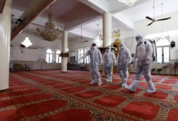 هل ستفتح المساجد أبوابها يوم الأربعاء القادم؟ القرار النهائي بيد السلطات المختصة
