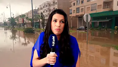 بالفيديو.. "لمكيمل" تصرخ في وجه مسؤولي جماعة بنسليمان بعد الفيضانات الأخيرة : "حسبنا الله ونعم الوكيل فيكم"