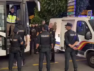 ترحيل مئات الجزائريين من سبتة يفتح ملفاً مسكوتاً عنه.. من يتحمل فعلاً عبء الهجرة نحو أوروبا؟