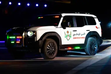رجال الحموشي يطورون سيارة ذكية بنفس مواصفات "غيات" الإماراتية (صور)