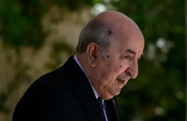 إعلام جزائري.. عبقرية تبون جعلتنا نحتل المركز الأول عالميا في البطولات الوهمية