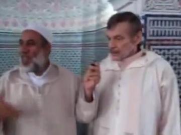 سويسري يعتنق الإسلام بمسجد في الناظور