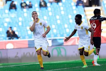 رغم تألق حمد الله..الاتحاد يضيع تقدما ثمينا أمام الهلال في الوقت القاتل(فيديو)