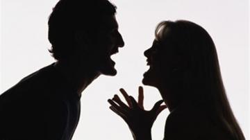 أيها الزوجان إما "الحوار" وإما خراب "الديار"!!