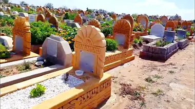 هل يضطر سكان تمارة إلى "دفن" موتاهم خارج المدينة.. بوادر أزمة خانقة تلاحق مسؤولي الجماعة