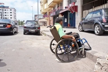 الحكومة تستعد للإعلان عن خبر سار يهم الأشخاص ذوي الاحتياجات الخاصة