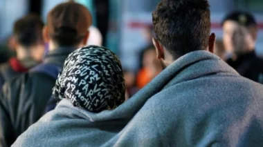 هولندا تبني أكبر مخيم للاجئين في أعماق غابة قرب الحدود الألمانية