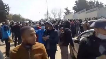 احتجاجات التنسيقية الوطنية لموظفي وزارة التربية الوطنية حاملي الشهادات بالرباط