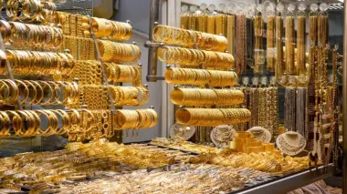 رغم هبوط الذهب عالميا.. تجار الذهب بالمغرب يتمسكون بأسعار قياسية
