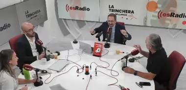 "هستيريا اليمين الإسباني".. إعلامي يطالب بإرسال "فاتورة سبتة" إلى المغرب ووقف بناء ملاعب المونديال