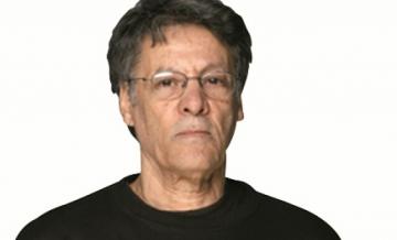 الملك محمد السادس يواسي أسرة الفنان عبد اللطيف هلال