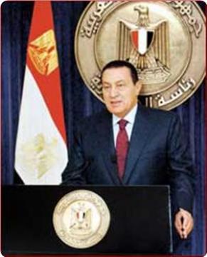 الإمارات تعرض على مبارك الإقامة فيها 
