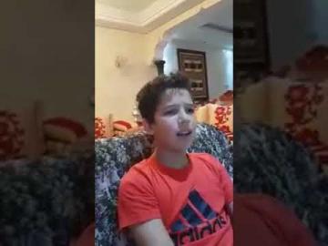 الفائز ب"دا فويس" حمزة البيض يجود القرآن الكريم بطريقة رائعة