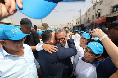 إنزال ميداني للتجمع بشمال أكادير.. أخنوش يقود جولة بتغازوت والتامري وأورير لدعم مرشحي الحزب