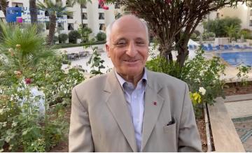 المخترع والعالم المغربي رشيد اليزمي يؤكد إطلاقه لمركز التميز حول البطاريات بمدينة فاس