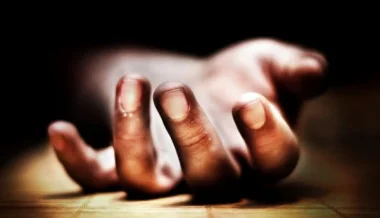 فظيع...إقدام شاب على محاولة انتحار بسبب نعوت من أسرته