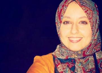 البيجيدية إيمان اليعقوبي تقصف عمر بلافريج بسبب "أنا ماشي بهيمة"