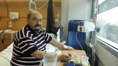 الممثل المغربي العربي الساسي يعاني ويناشد جلالة الملك