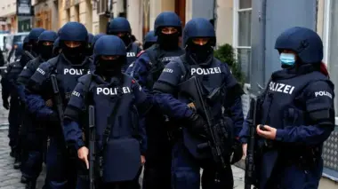 النمسا تشكر المغرب.. معلومات دقيقة من "ديستي" تمكن الشرطة النمساوية من إحباط مخطط إرهابي خطير