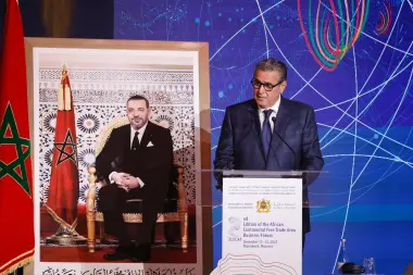 أخنوش يؤكد التزام المغرب بتعزيز آليات تحفيز التبادل الحر وتحقيق اندماج اقتصادي مستدام بإفريقيا