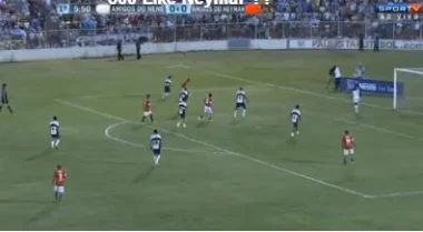فيديو .. نيمار وكاكا يبدعان في مباراة استعراضية