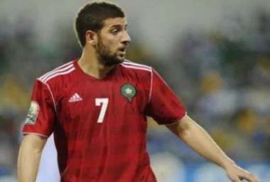 استبعاد تاعرابت من قائمة المغرب في أمم أفريقيا بعد "سب" مدربه الطاوسي