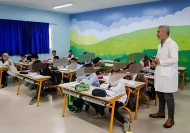 إعلان مهم من وزارة التربية الوطنية للمتقاعدين الراغبين في العودة إلى الحجرات الدراسية