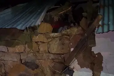 انهيار منزل ينهي حياة ثلاث نساء من عائلة واحدة بإقليم العرائش