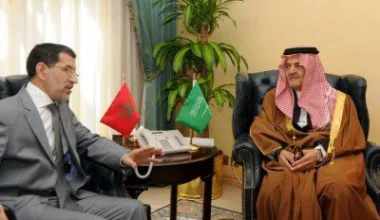 العثماني يتبرأ من خبر تسلمه لحقيبة أموال من إحدى الدول الخليجية