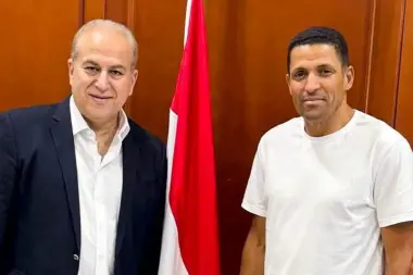 السفير المصري بالرباط يستقبل الحسين عموتة