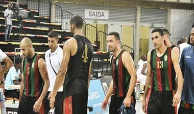 الجيش الملكي يبلغ المربع الذهبي لبطولة أفريقيا في كرة السلة 